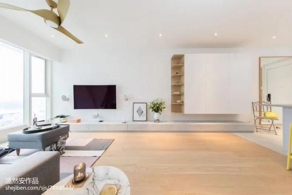 老婆強拆土氣背景牆，婆婆抓狂！老公用4種方案化解矛盾