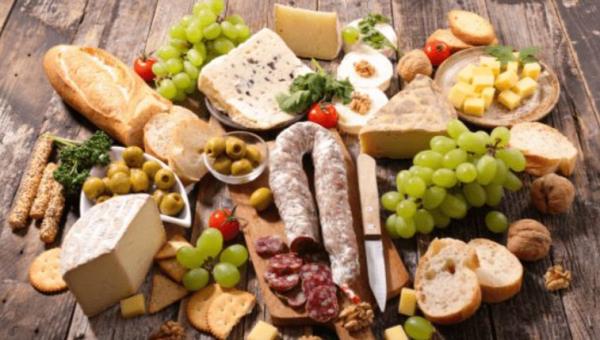 痛風適合吃什麼、喝什麼？常喝這5種茶，或能緩解