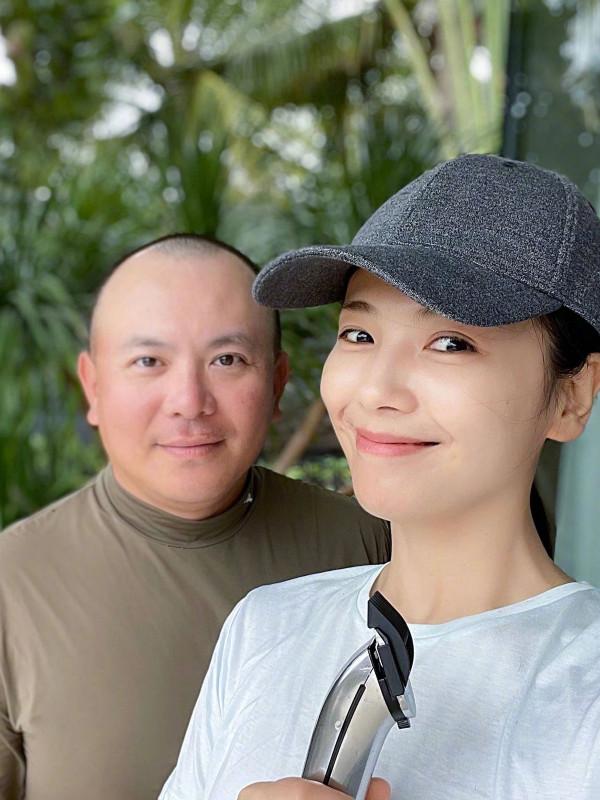 李瑋珉:頂級設計師身家不輸王珂,卻因劉濤的電梯邂逅輸的徹底 李瑋珉:頂級設計師身家不輸王珂,卻因劉濤的電梯邂逅輸的徹底