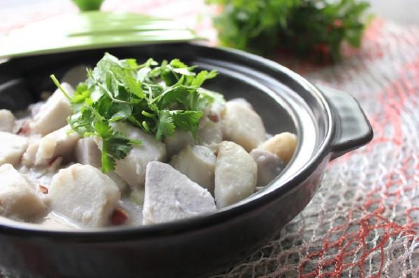 老媽叮囑到：“明天就是中秋節了，記得吃3樣、做2事、忌1樣！”