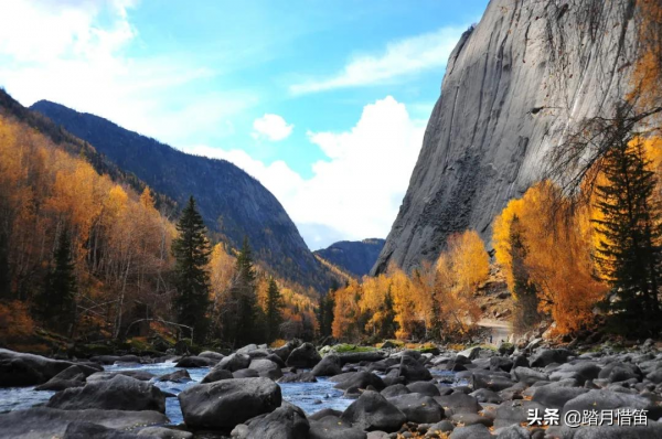 中秋遊新疆 | 在9月的可可托海,做了一場不願醒來的夢 中秋遊新疆 | 在9月的可可托海,做了一場不願醒來的夢