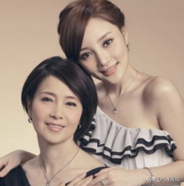 娛樂圈中5對明星母女：媽媽比女兒更美，都是神仙顏值