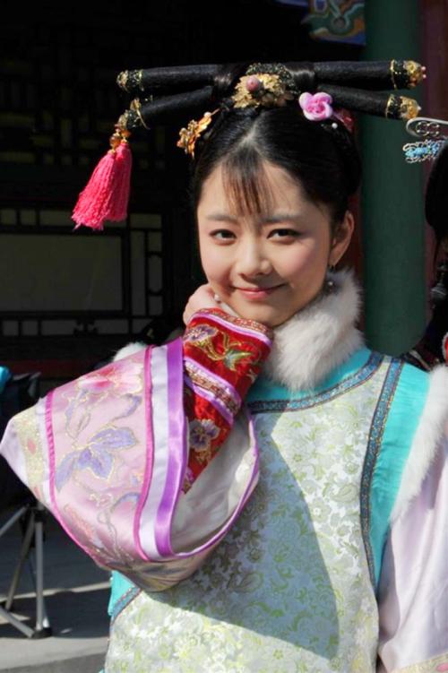 譚松韻曬淳貴人十週年紀念，網友：淳小主下次不要再撿風箏了