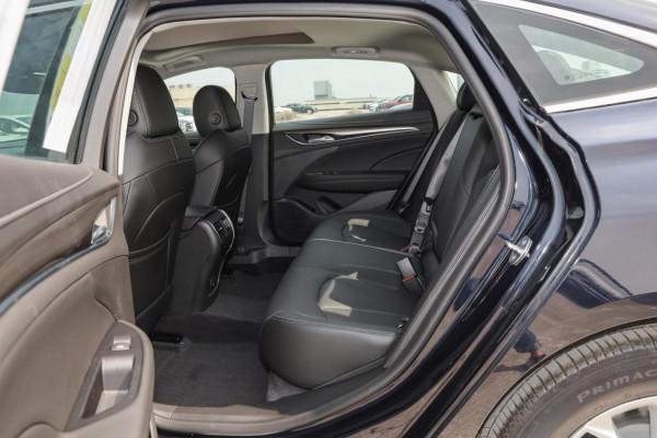 別克君越降4萬,低配18萬左右,標配9AT,車長超5米,1.5T夠用 別克君越降4萬,低配18萬左右,標配9AT,車長超5米,1.5T夠用