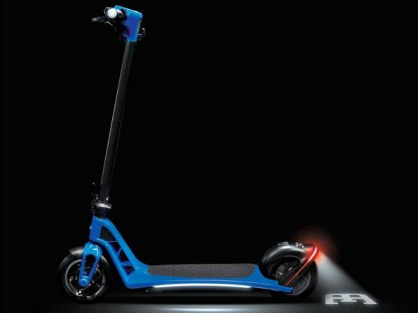 普通人也能買得起，布加迪推出純電動摺疊踏板車