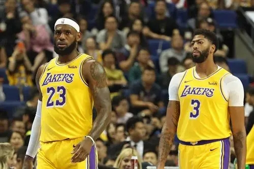 湖人下賽季有三項資料將會無敵於全聯盟，不奪冠就解散不存在的