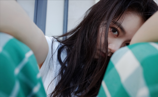 趙今麥曬自拍照,清新可人,沒曾想其硬筆書法亦驚豔,規範嚴謹 趙今麥曬自拍照,清新可人,沒曾想其硬筆書法亦驚豔,規範嚴謹