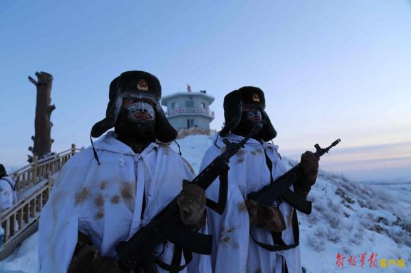 回首2021奮鬥征程,感受來自軍營的高燃時刻 回首2021奮鬥征程,感受來自軍營的高燃時刻