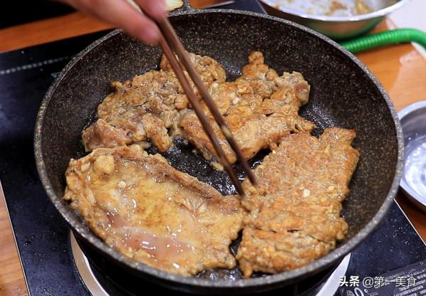 這樣做的裡脊肉才好吃,簡單一煎,肉質鮮嫩多汁,無技巧無難度 這樣做的裡脊肉才好吃,簡單一煎,肉質鮮嫩多汁,無技巧無難度