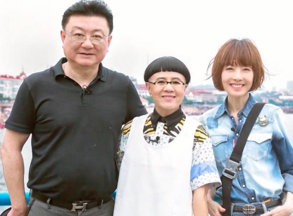 &quot;國臉&quot;王寧的愛情史，一眼定情劉純燕，不被看好的婚姻卻恩愛33年