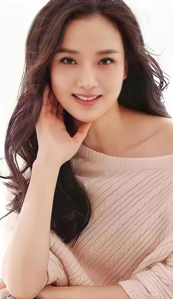 演員王豔美照 演員王豔美照