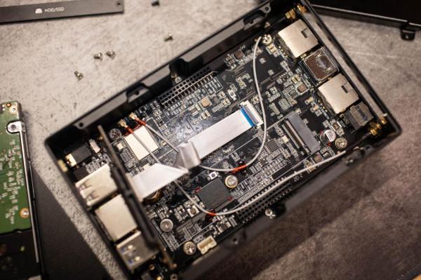 一機多用途,高效能64位ARM迷你主機,Station P2使用體驗 一機多用途,高效能64位ARM迷你主機,Station P2使用體驗