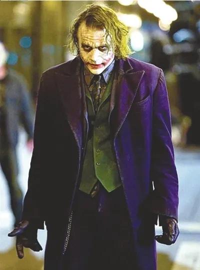 蝙蝠俠：黑暗騎士》中的小丑扮演者希斯·萊傑之死之謎解開了