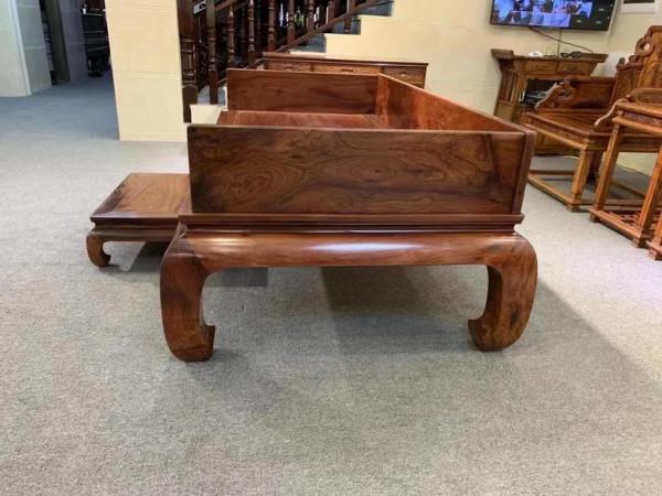 老料黃花梨三圍獨板羅漢床