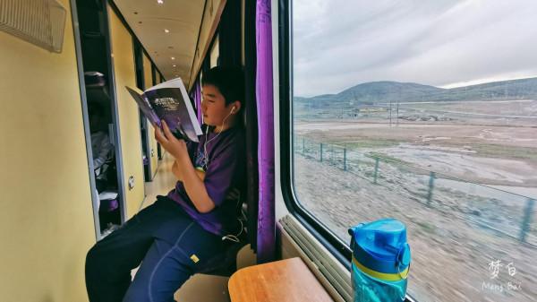 坐著火車去拉薩的願望 這個暑假實現了 走了一次神奇的天路 說說感受