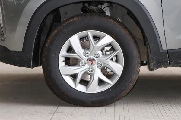 五菱宏光S3對比斯威X7，國產中型SUV如何選擇？