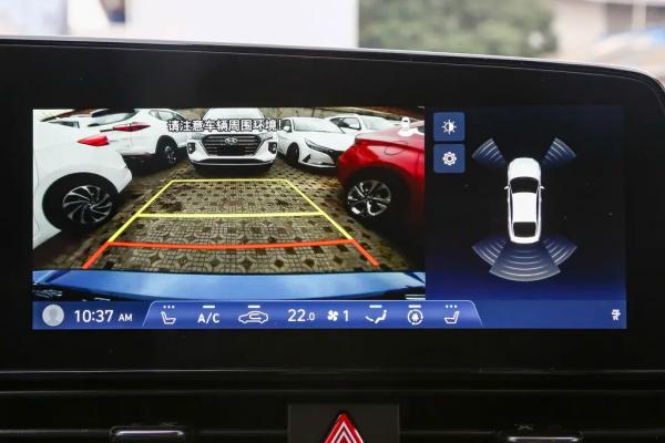 有顏有料，十萬級合資車型首選，到店體驗第七代伊蘭特