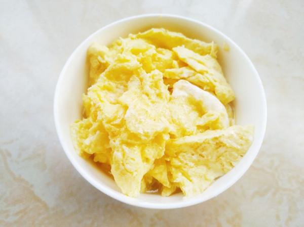 辣椒炒雞蛋怎麼做好吃？第一步不是放油，按照3步走，堪比大廚