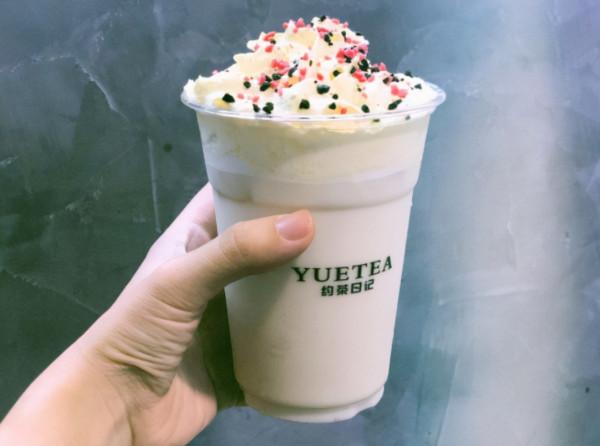 24歲青島女子，每天喝2杯奶茶，半年的時間，她得到了什麼？