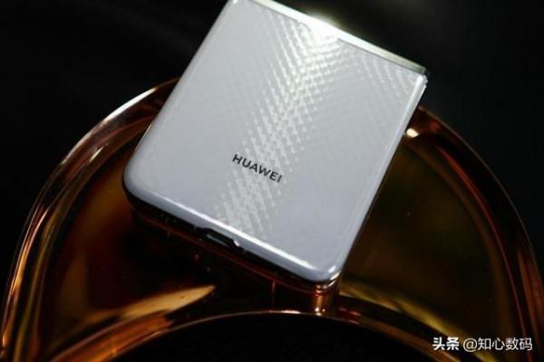 受歡迎的三款摺疊屏手機，萬元以內，閉著眼買就行