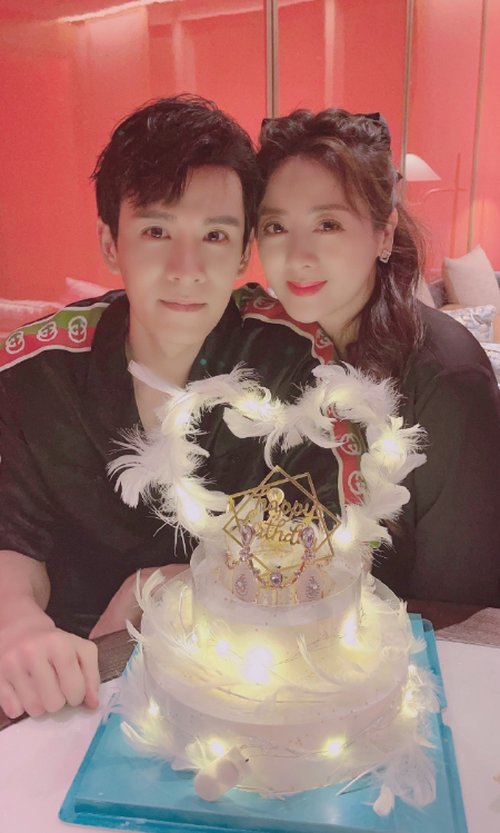 35歲經超與41歲小李琳的愛情，丈母孃視他如親兒，繼女看她如親爸