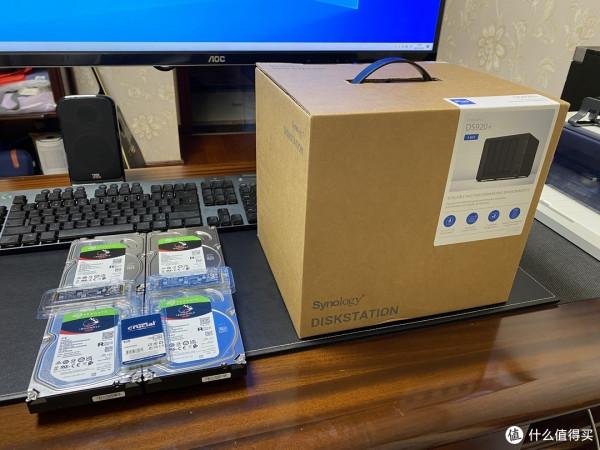 奈何軟路由不夠用！多年黑暉終轉白，入手群暉DS920+感受分享