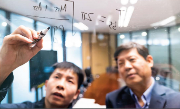 中國海油“深海一號”能源站研發設計團隊:堅持到感動自己,拼搏到竭盡全力 中國海油“深海一號”能源站研發設計團隊:堅持到感動自己,拼搏到竭盡全力