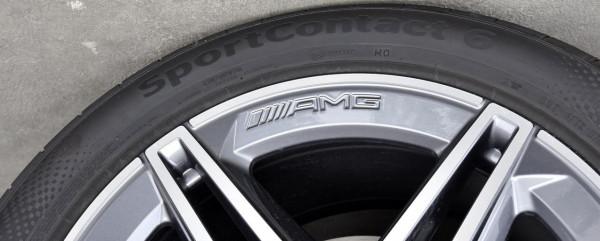 賓士GLS配置解讀，全尺寸豪華大七座SUV，實力表現如何