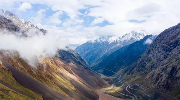 跟著秋天，去新疆