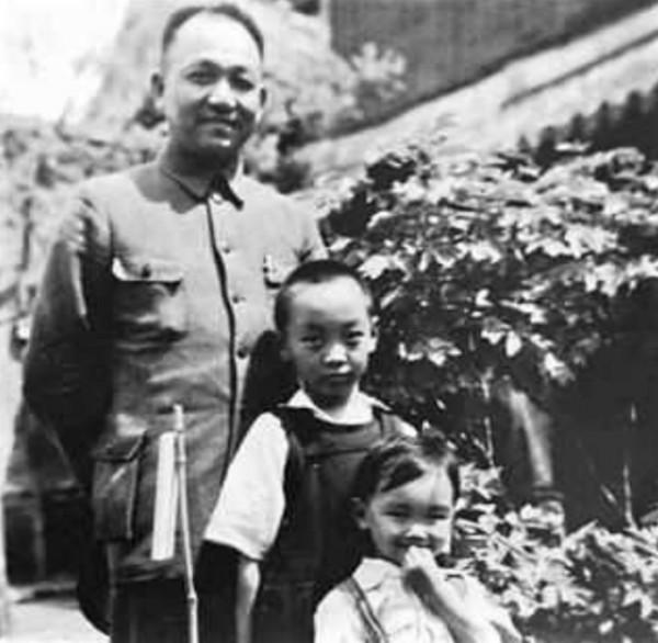 1954年，本可以位列“開國大將”的陳光，為何在授勳前選擇離去？