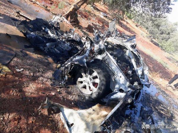 美軍在敘利亞絕殺目標！六刀鋒導彈高速切碎汽車：三人遭精確斬殺