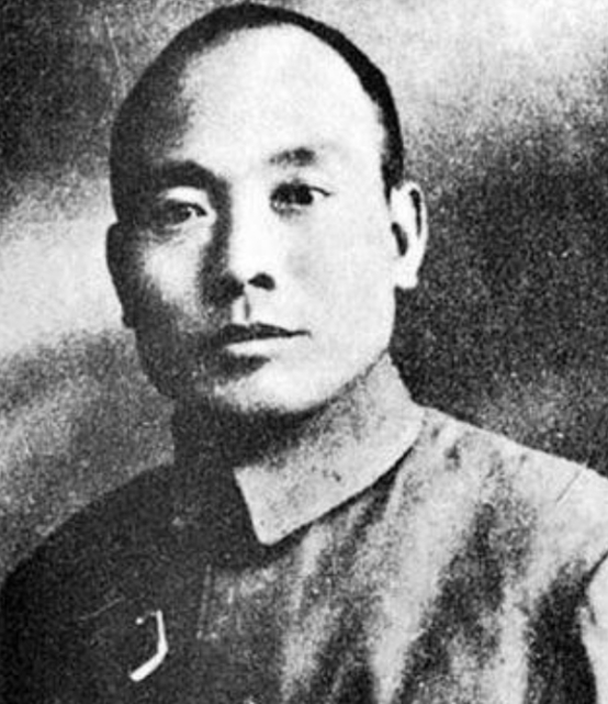 看到大街上睡著數十萬的解放軍,宋慶齡明白,國民黨回不來了 看到大街上睡著數十萬的解放軍,宋慶齡明白,國民黨回不來了