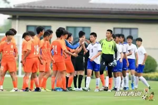 廣東4支中超球隊的煩惱！一一南北足壇之大變局