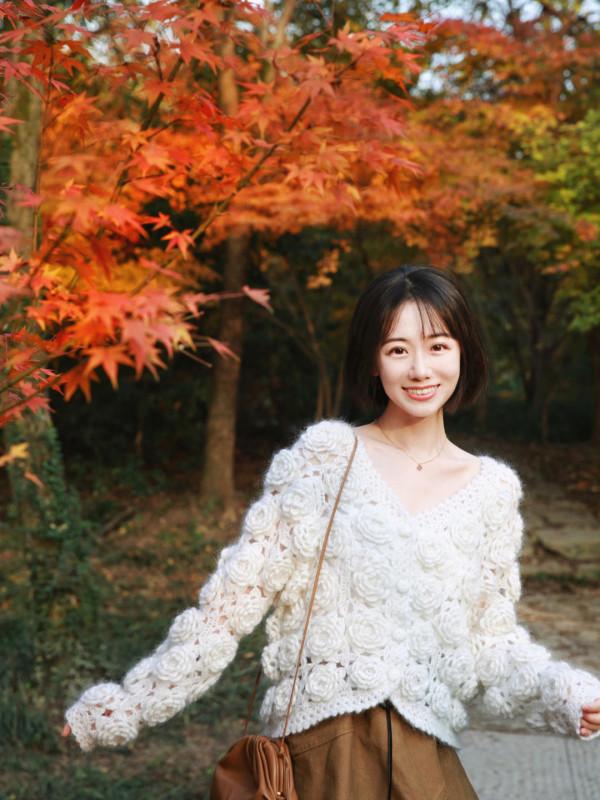 秋季的甜美風火了,學會這幾套少女穿搭,30+也能煥發活力與朝氣 秋季的甜美風火了,學會這幾套少女穿搭,30+也能煥發活力與朝氣
