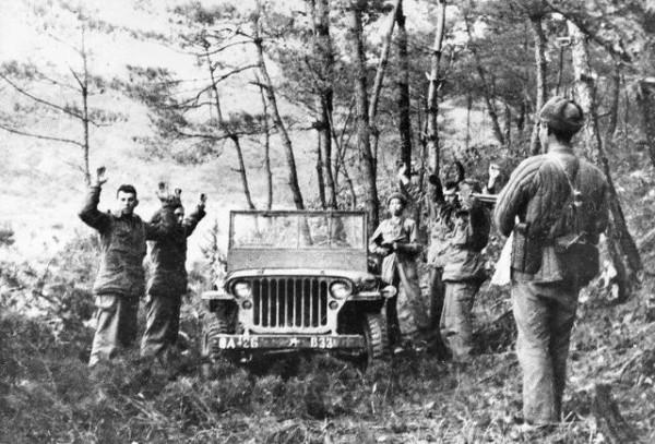 抗美援朝勝利在望，主席為何秘調24萬大軍赴前線？事後發現真高明