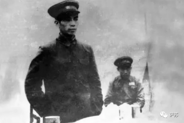 長津湖老兵回憶楊根思的犧牲：誘敵深入，炸出40平方米的大坑