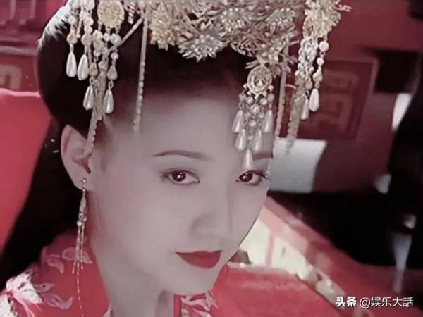 表面上是雷劇，實際上卻是神劇的5部劇，造型再離譜觀眾都會觀看