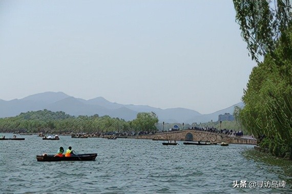 山東訪談｜湖上漁村奇遇記——盧衍盛