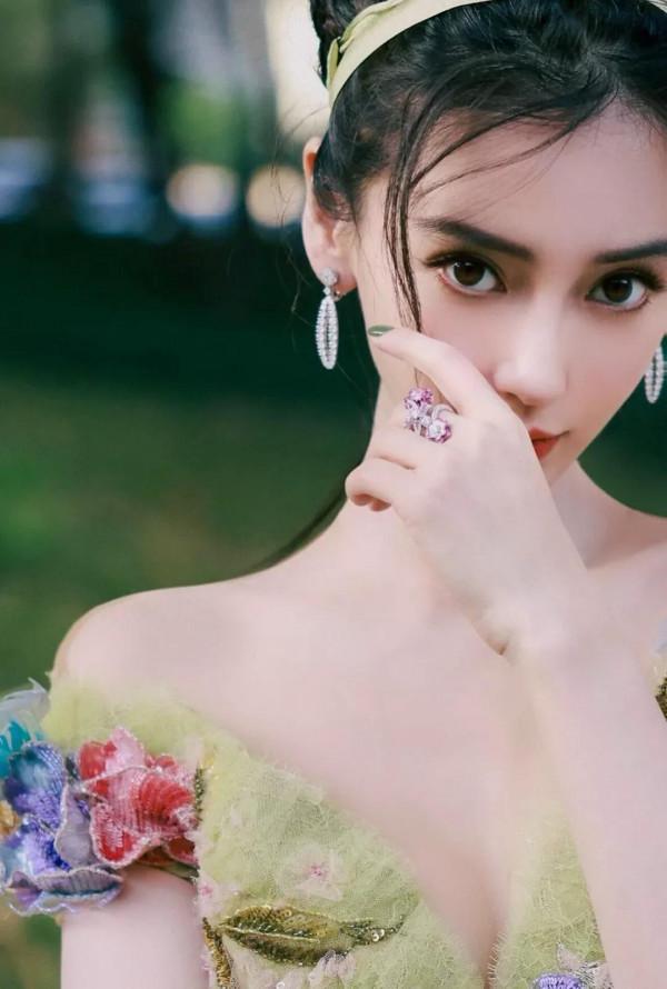 baby恢復單身,可以大膽表白了 baby恢復單身,可以大膽表白了