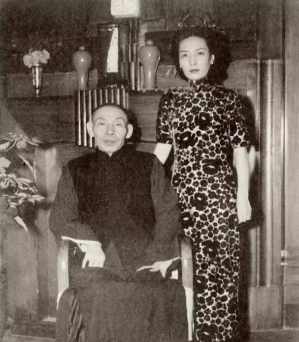 杜月笙去世只給孟小冬留2萬元,孟獨自在香港活26年,靠什麼謀生 杜月笙去世只給孟小冬留2萬元,孟獨自在香港活26年,靠什麼謀生