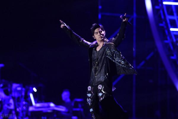 亞洲天王周杰倫多年未出專輯，是因為江郎才盡？還是另有原因？