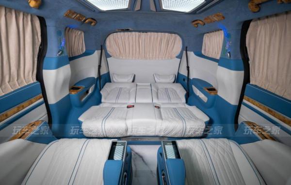 傳祺M8改裝案例 海軍藍內飾定製化改裝 傳祺M8改裝案例 海軍藍內飾定製化改裝