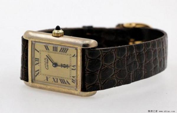 終於等到！全新卡地亞 Tank Must 是否值得入手？