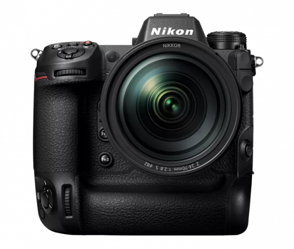 尼康Z9,效能拉滿,重量也拉滿的旗艦全畫幅相機 尼康Z9,效能拉滿,重量也拉滿的旗艦全畫幅相機