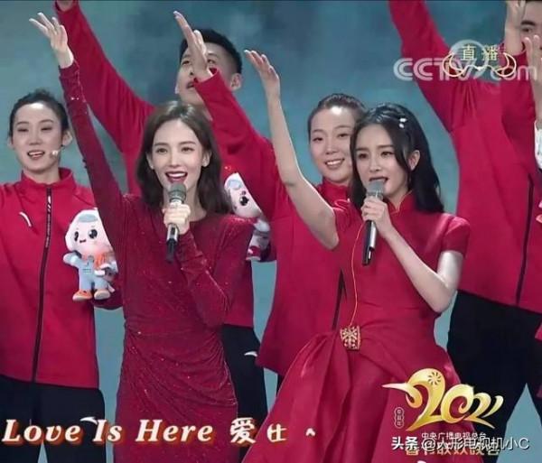 有一種傷害叫“和張梓琳同框”！娛樂圈合影殺手大盤點