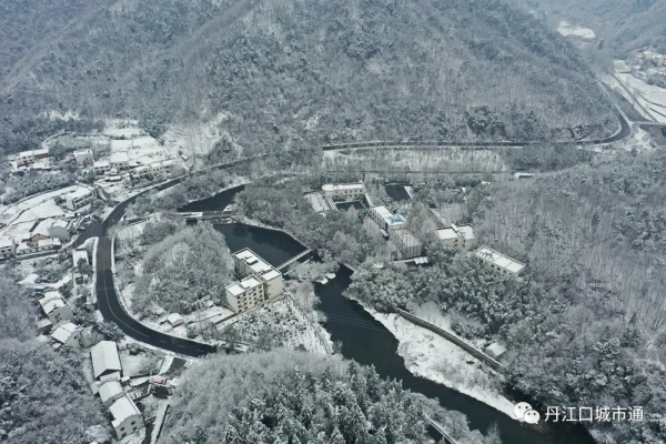 2022年春季丹江口最美雪景，你知道是哪裡嗎？