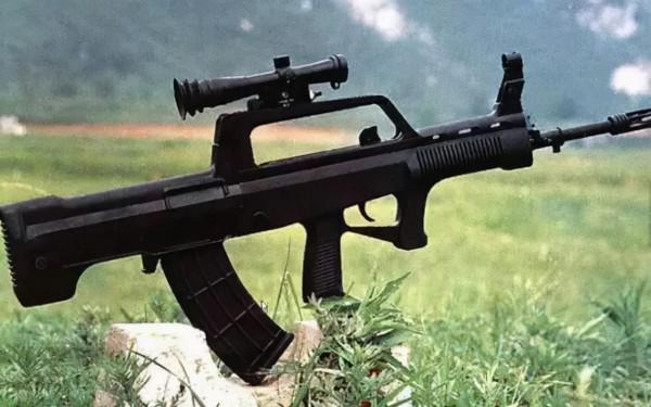 美國如何看待95步槍?設計過時但效能可靠強大,王者地位不可撼動 美國如何看待95步槍?設計過時但效能可靠強大,王者地位不可撼動