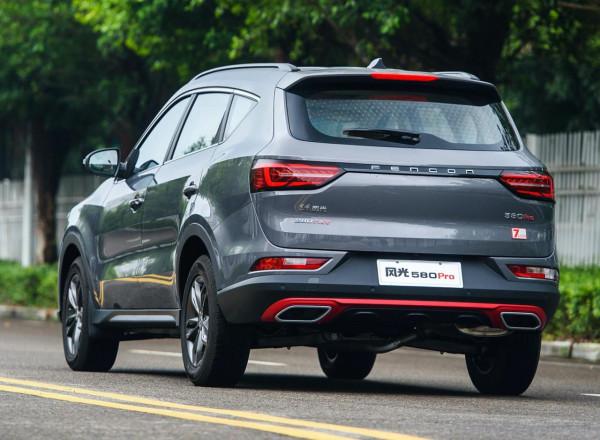 春節回家不用愁,三款15萬可落地的七座中型SUV,外觀大氣有檔次 春節回家不用愁,三款15萬可落地的七座中型SUV,外觀大氣有檔次