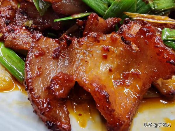 回鍋肉怎麼做才好吃？來看看傳統的川菜做法，肥而不膩，真解饞