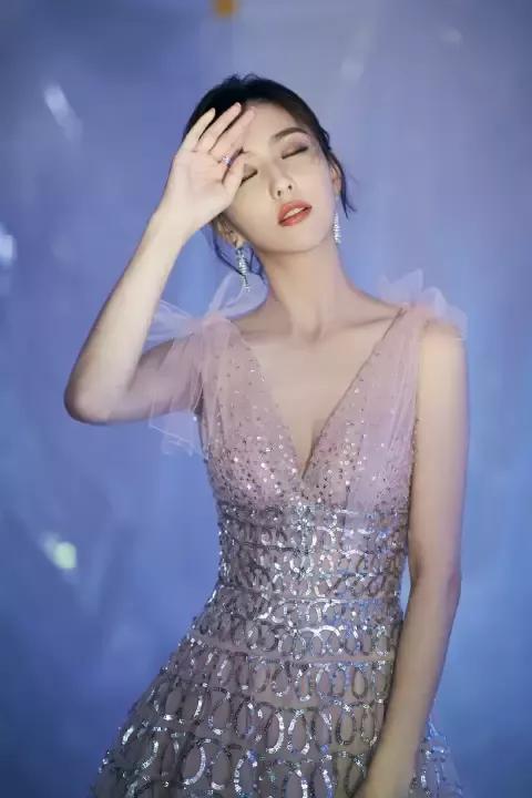 美麗動人 絕色佳人佟麗婭 美麗動人 絕色佳人佟麗婭